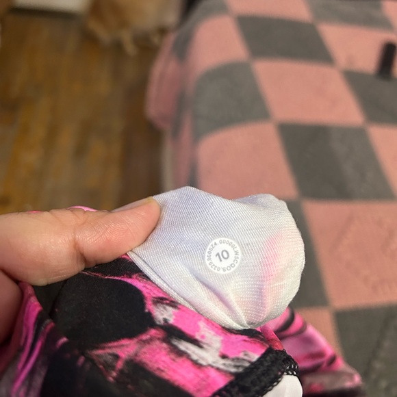 Lulu Lemon Wunder Train Legging - Picture 3 of 3